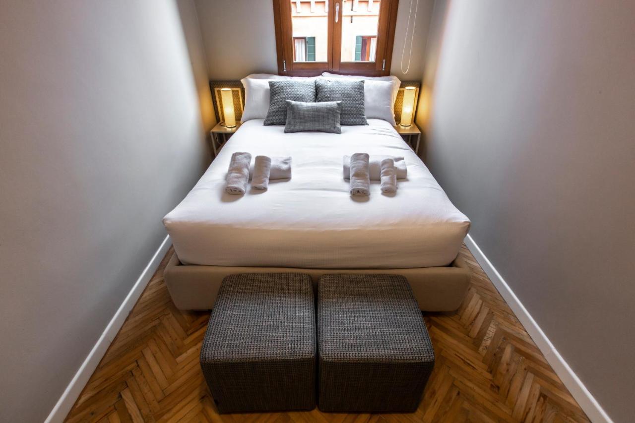 Charming Apartment On The Grand Canal R&R Венеция Екстериор снимка