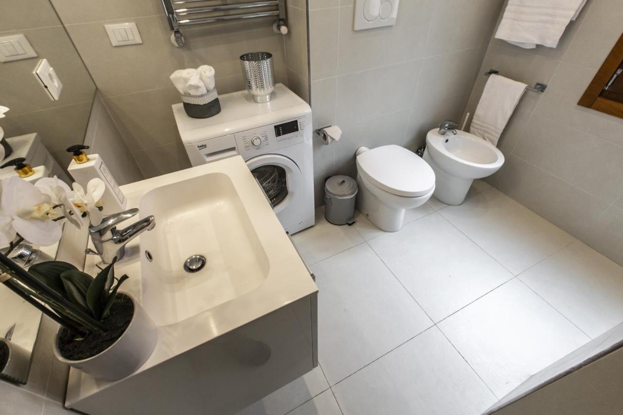 Charming Apartment On The Grand Canal R&R Венеция Екстериор снимка